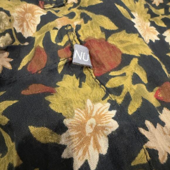 ANU Dark Floral Botanical Tote Bag - Picture 5 of 5